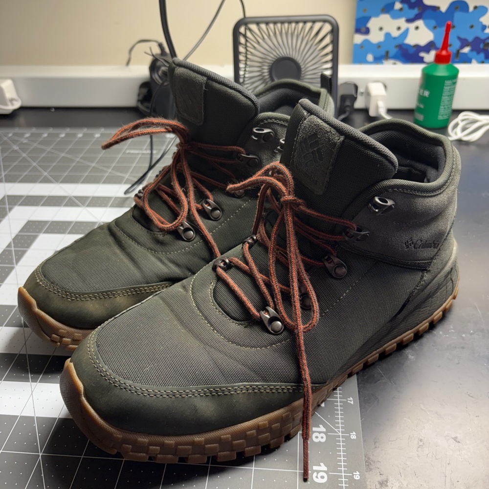 Columbia Men's Fairbanks Mid-Boot Hiking Boots